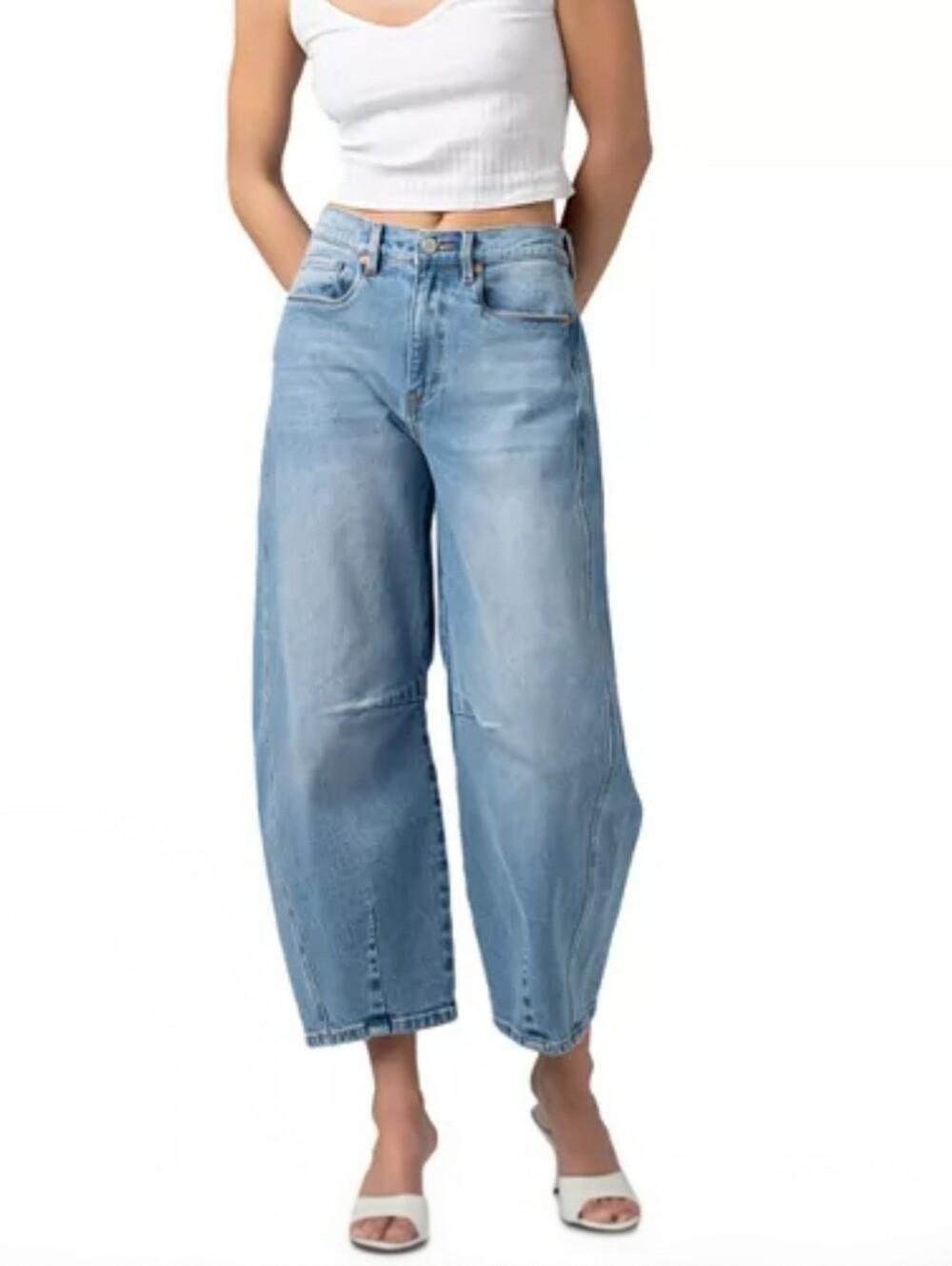 BLANKNYC Barrel Leg Jeans Size 28 High Rise Medium Wash Trendy Casual Denim Pant